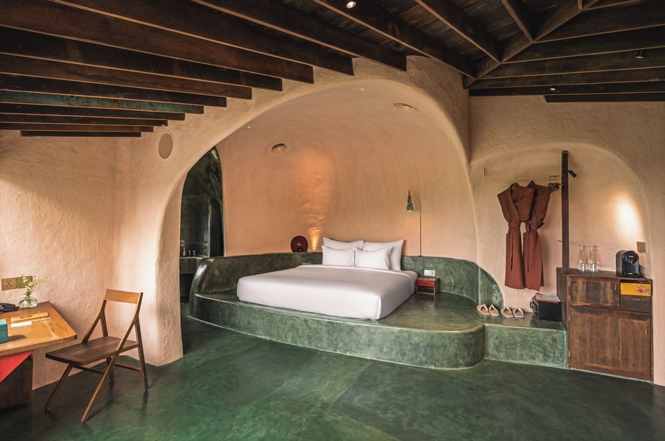 Superior Double or Twin Room | Down comforters, pillowtop beds, minibar (some free items), in-room safe