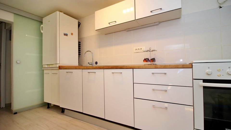 House (Holiday Home Bili Žal - Two Bedroom ) | Private kitchen | Fridge