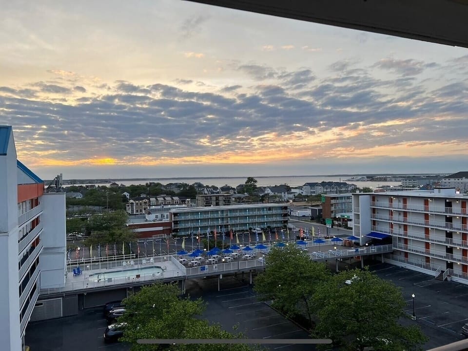 Condo, 2 Bedrooms | View from property