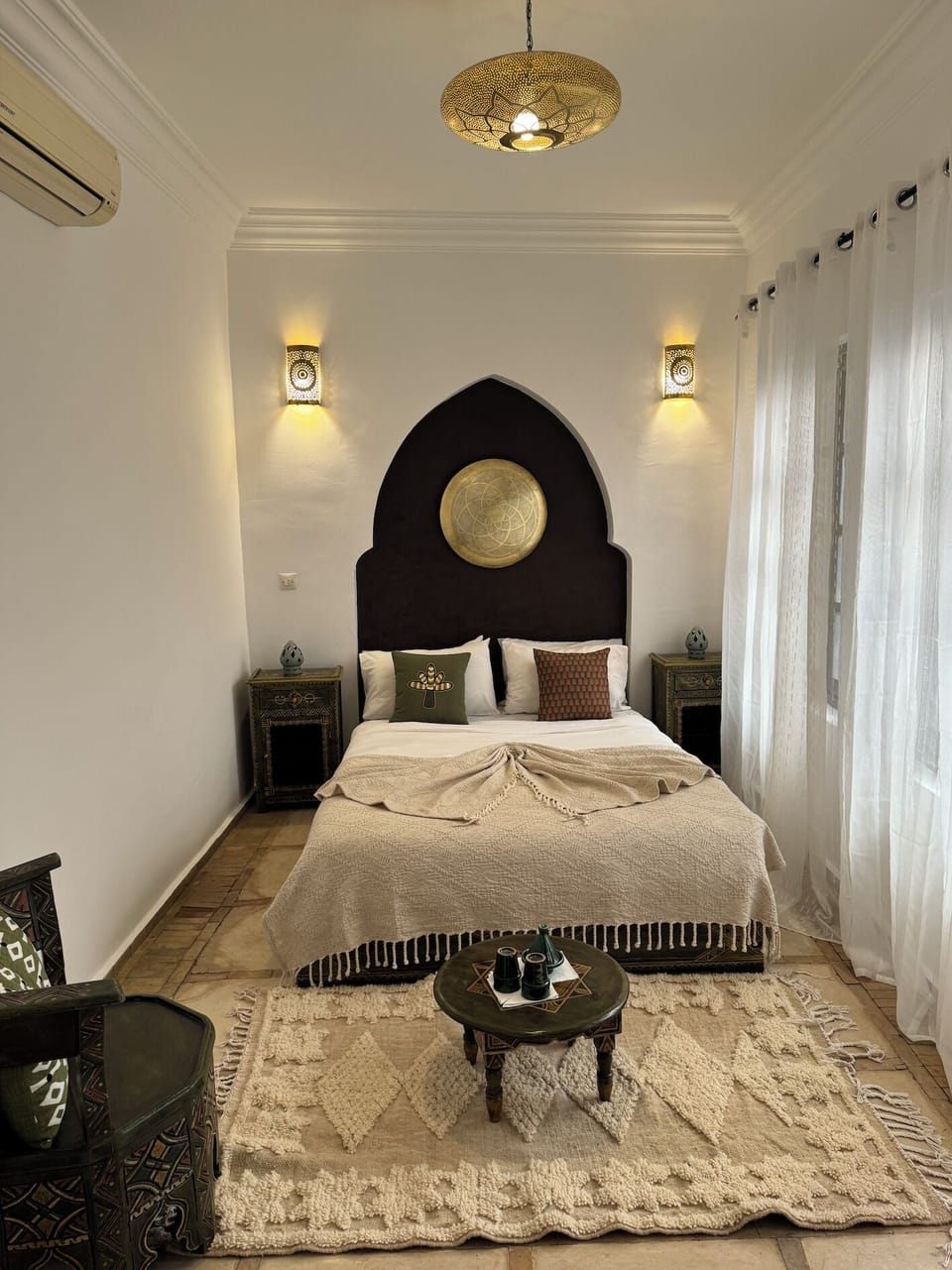 Comfort Double Room | Free WiFi, bed sheets