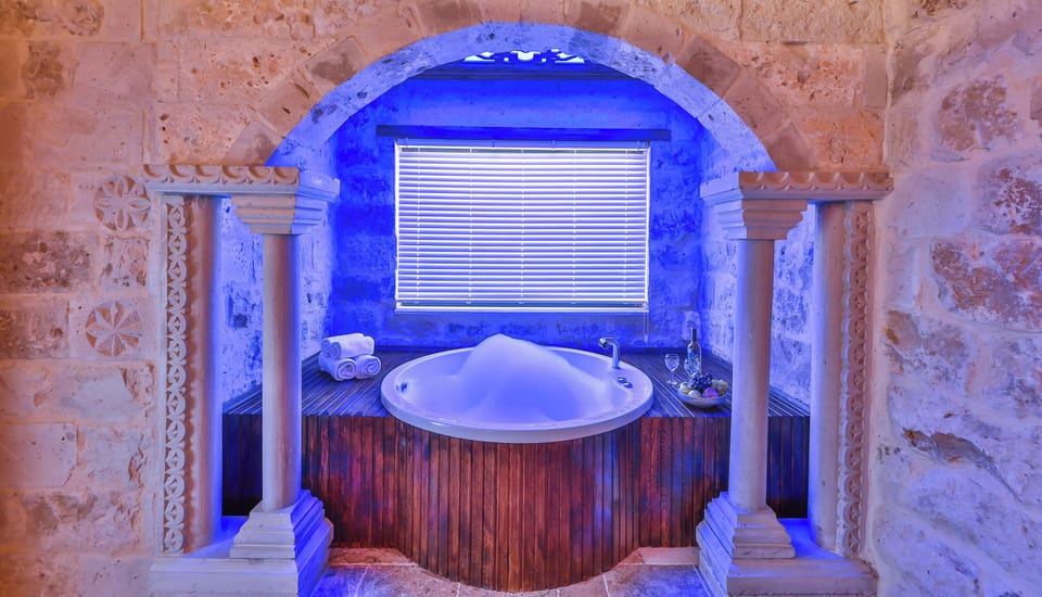 Superior Suite | Premium bedding, memory foam beds, free minibar items