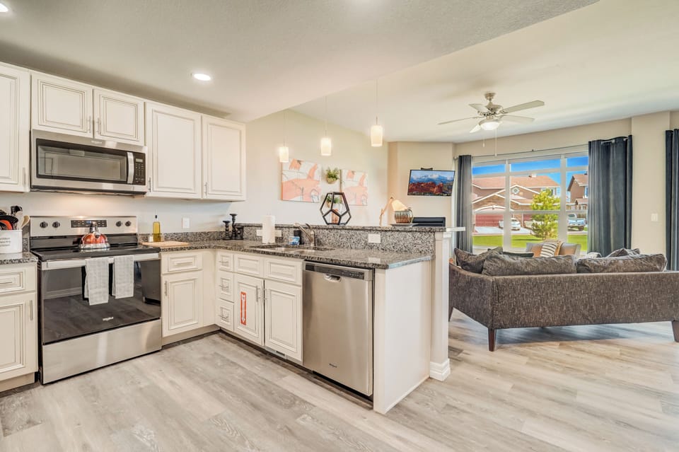 Fridge, microwave, oven, dishwasher