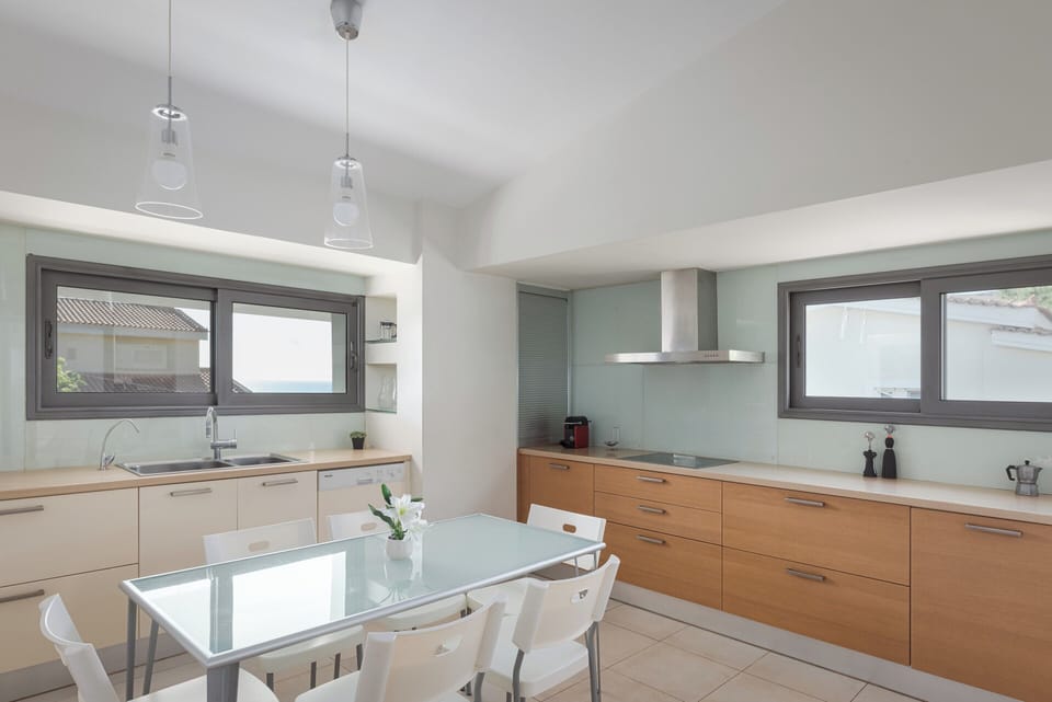 Family Villa, Sea View | Private kitchen | Full-size fridge, microwave, oven, stovetop