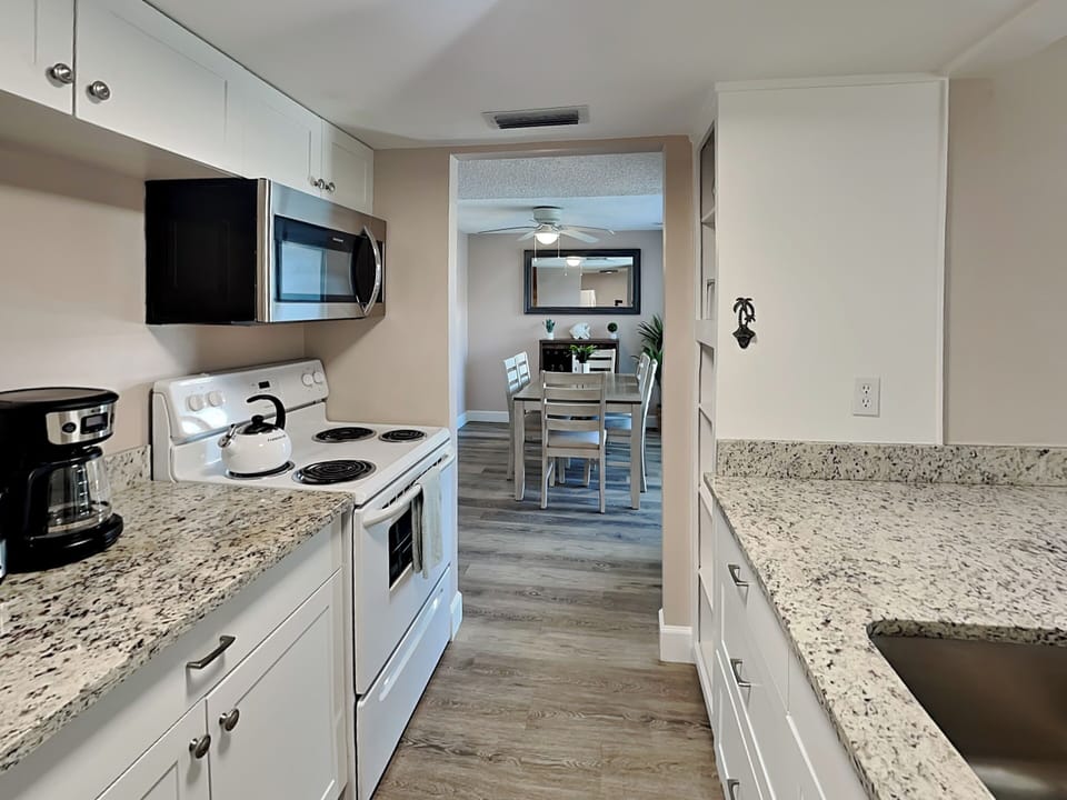 Condo (2 Bedrooms) | Miscellaneous