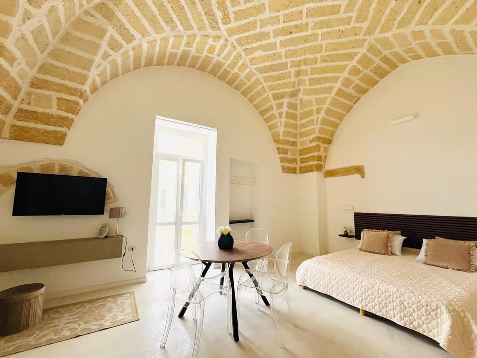 Deluxe Quadruple Room, City View | Free WiFi
