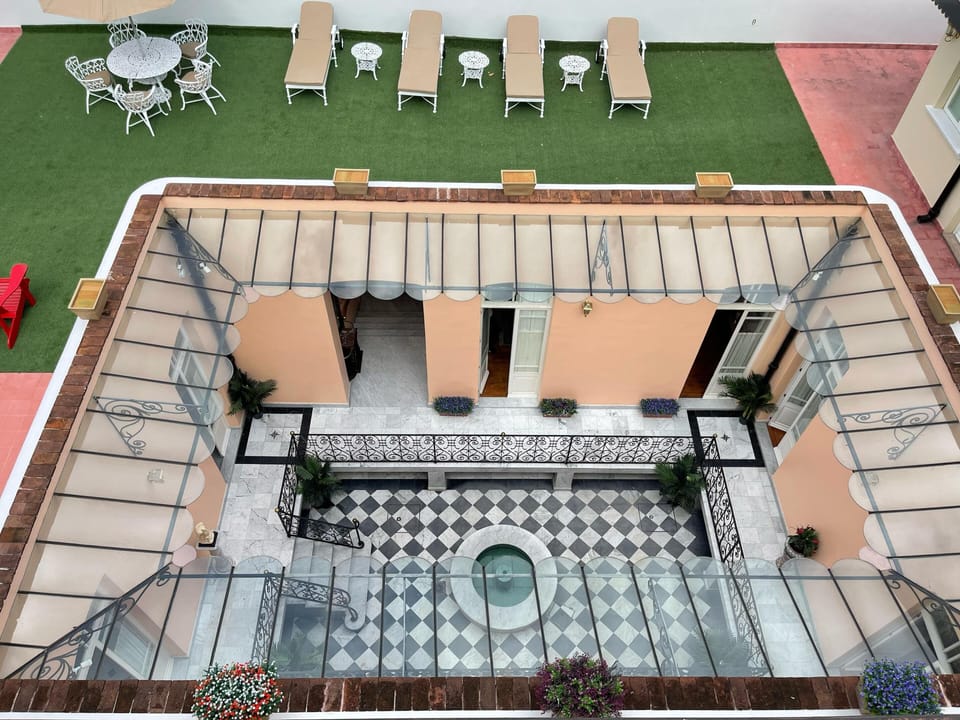 Executive Suite | Terrace/patio