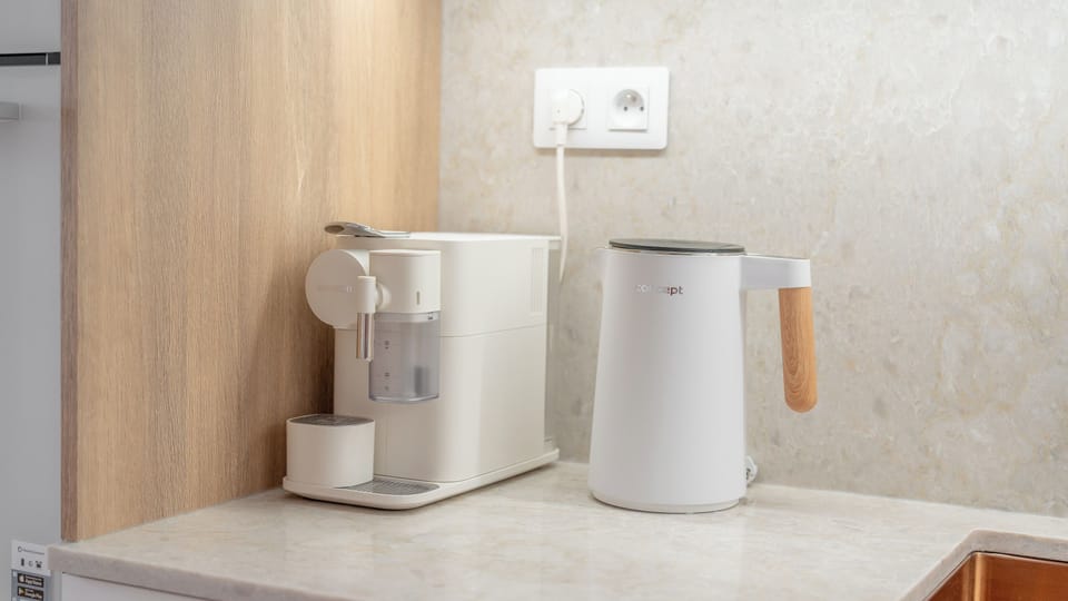 Luxury Apartment | Coffee and/or coffee maker