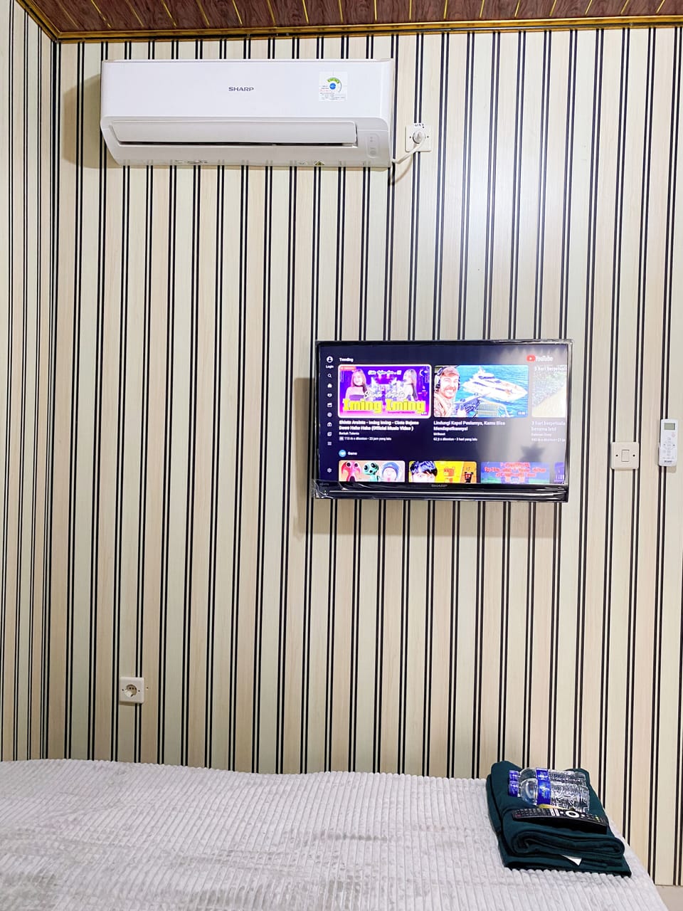 Standard Room, Courtyard View | Premium bedding, desk, soundproofing, free WiFi