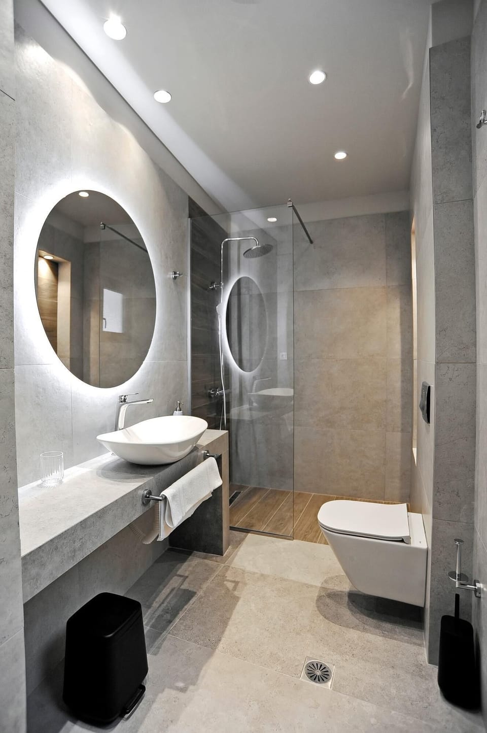 House, Smoking | Bathroom | Free toiletries