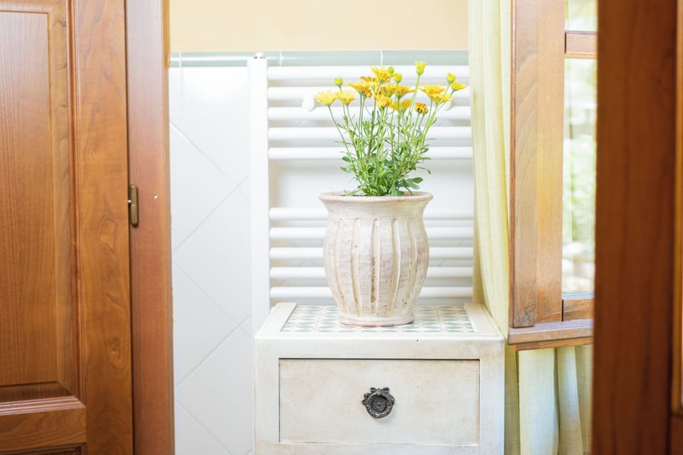 Panoramic Condo | Bathroom | Shower, rainfall showerhead, hair dryer, bidet