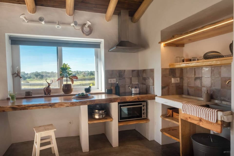 Loft, 1 Bedroom, Balcony, Garden View | Interior
