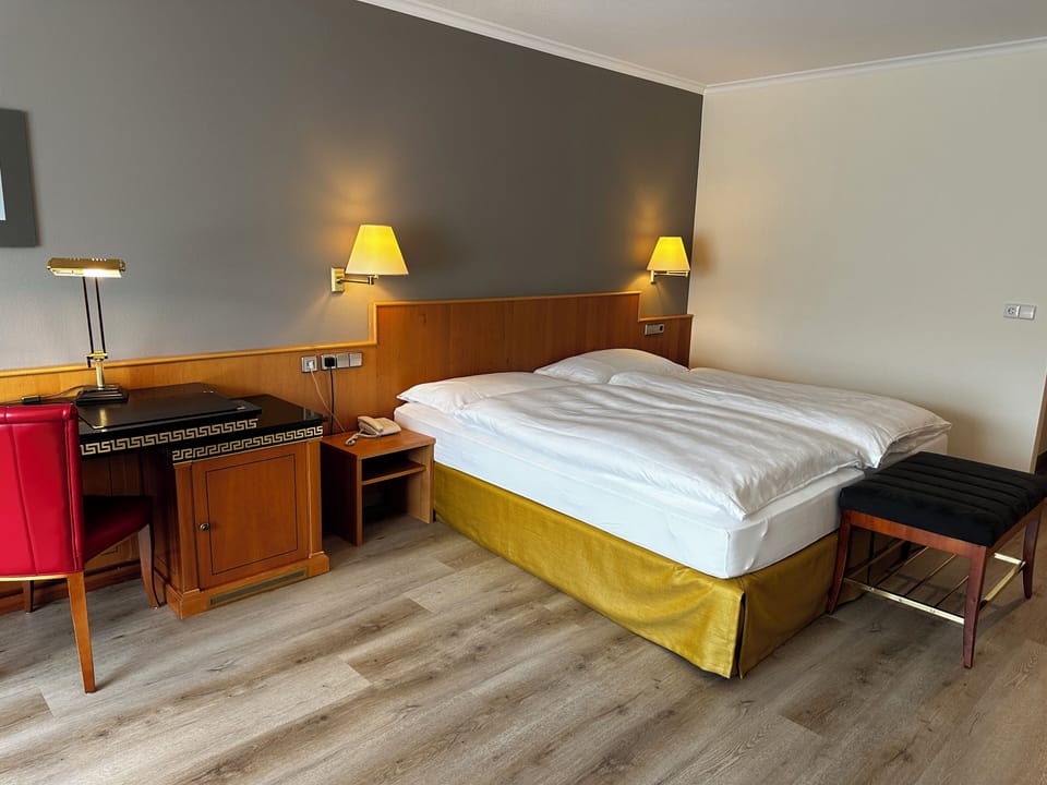 Business Double Room | Hypo-allergenic bedding, desk, laptop workspace, soundproofing