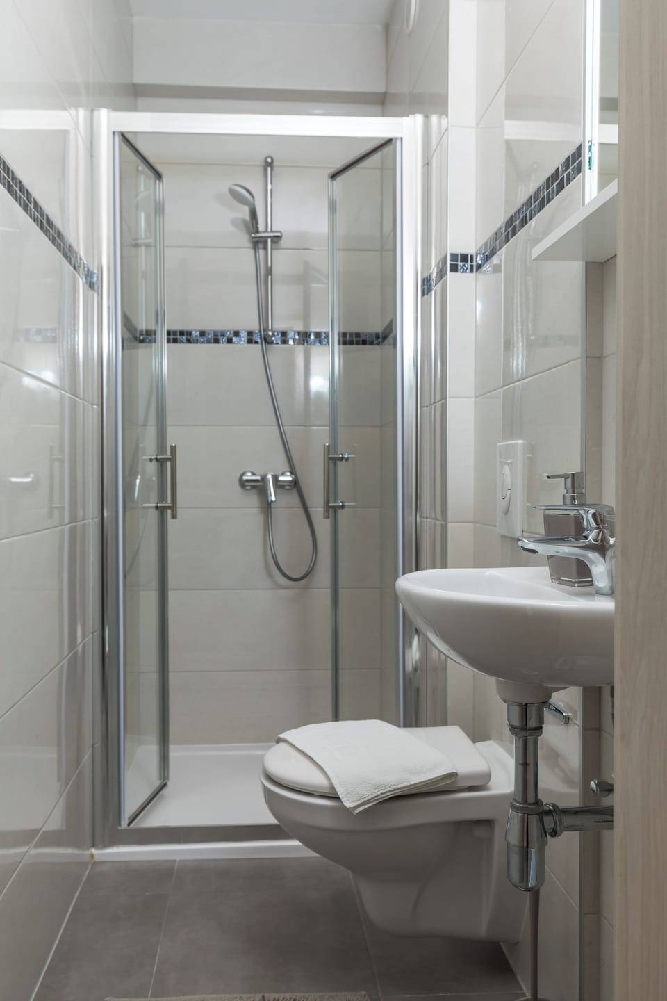 Apartment (Begović Guest House - One-Bedroom Ap) | Bathroom | Towels