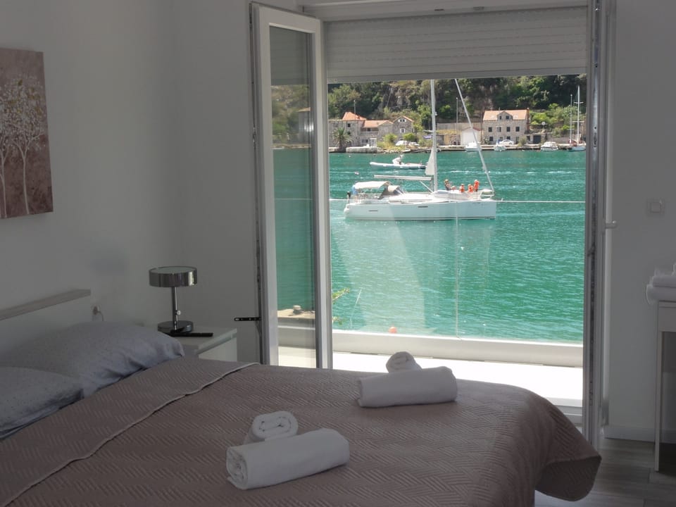 Villa (Five Bedroom Villa with Pool and Sea ) | 5 bedrooms, cribs/infant beds, free WiFi