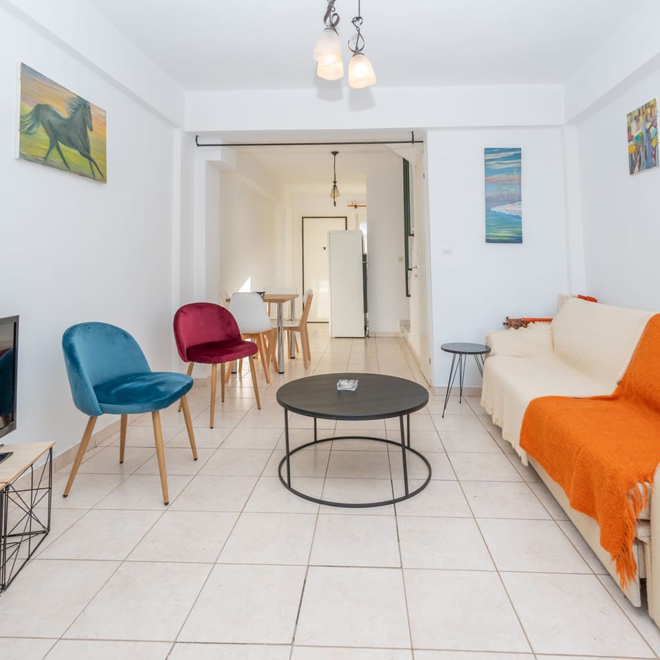 House, Accessible, Smoking | 2 bedrooms, soundproofing