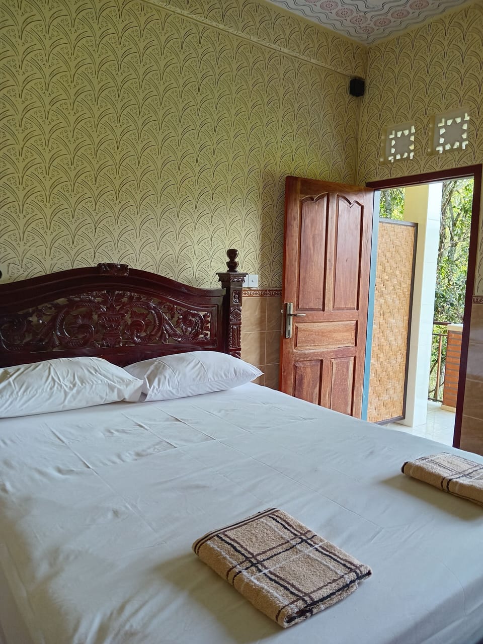 Panoramic Double or Twin Room, Hill View | Free WiFi, bed sheets, wheelchair access