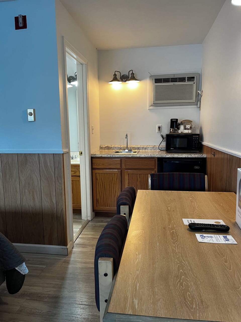 Room, 2 Queen Beds | Free WiFi, bed sheets