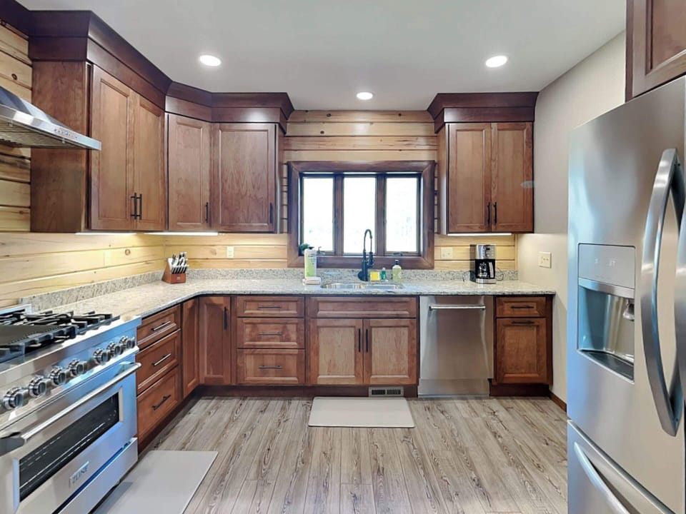 House (6 Bedrooms) | Property amenity