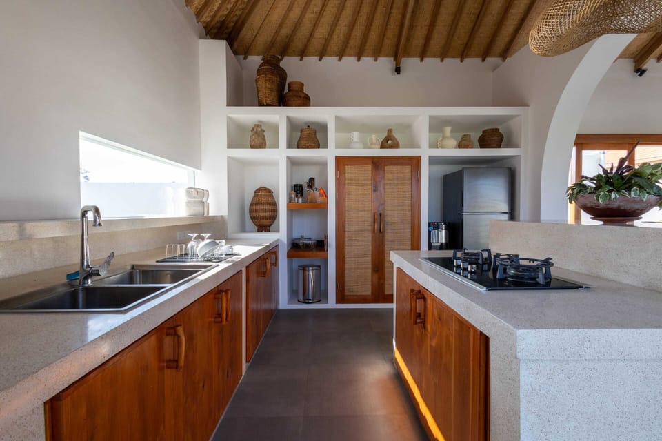 Basic Villa | Private kitchen | Fridge, microwave, stovetop, electric kettle