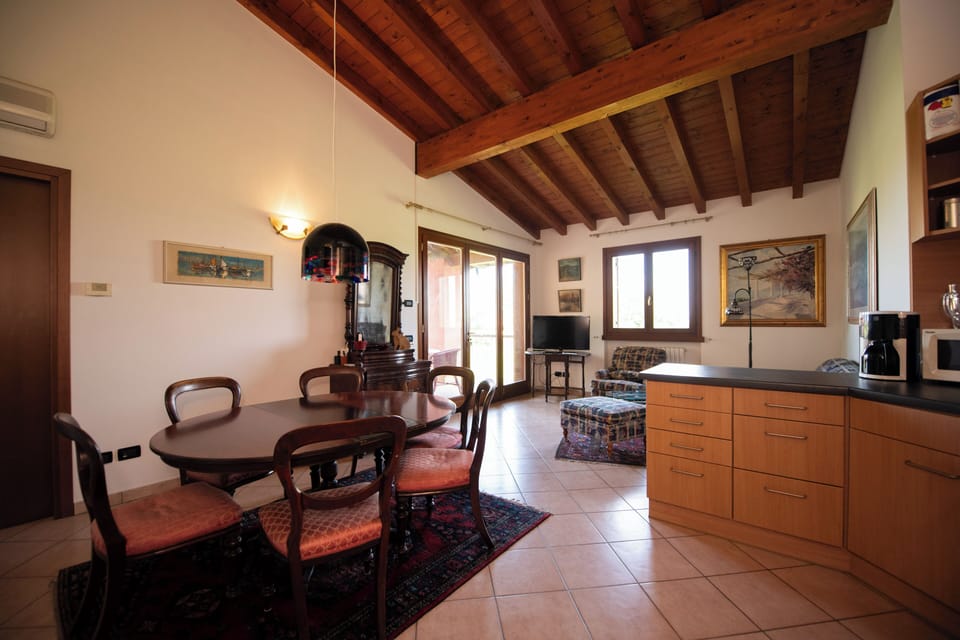 Comfort Apartment | Private kitchen | Fridge, microwave, oven, stovetop