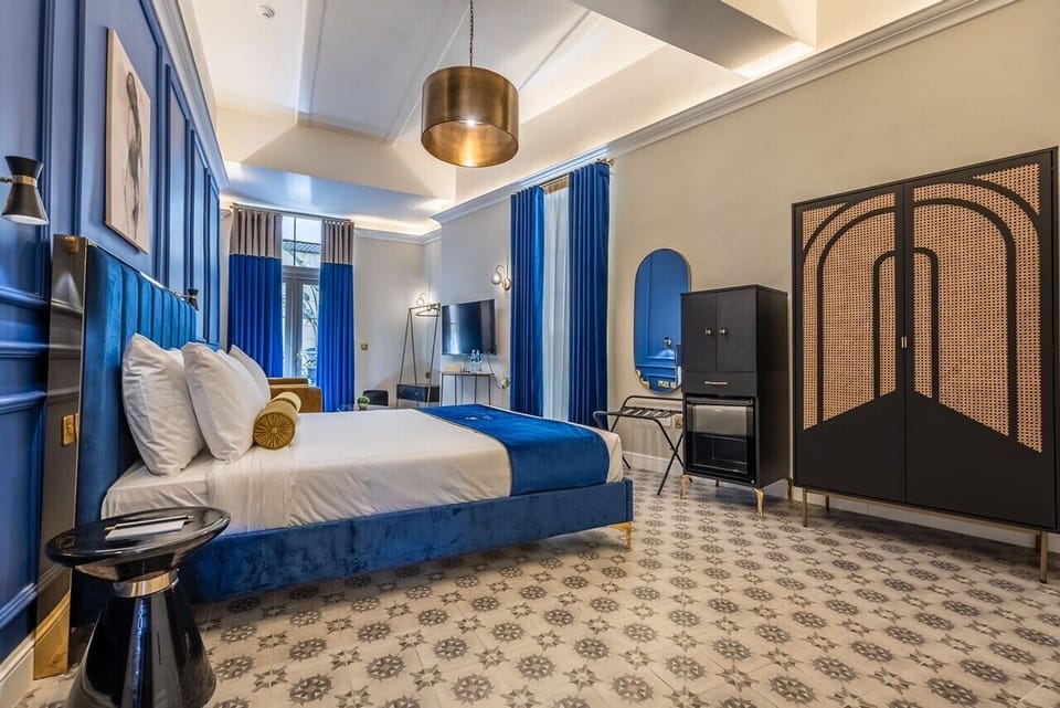Deluxe Triple Room, 1 King Bed with Sofa bed | Premium bedding, down comforters, minibar, in-room safe