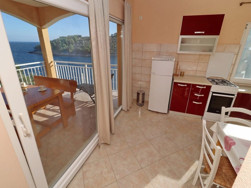 House (Four bedroom Holiday Home with Terrac) | Interior