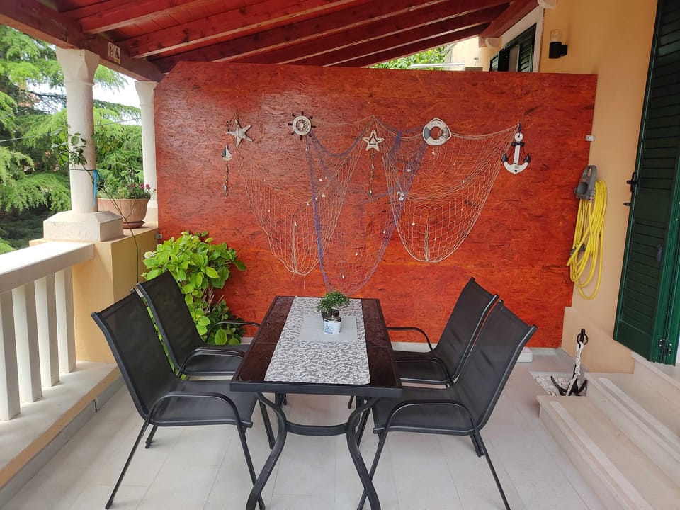 Apartment (One Bedroom Apartment with Terrace) | Terrace/patio