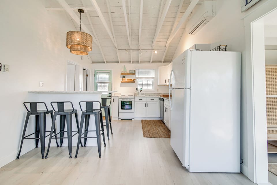 Cottage (2 Bedrooms) | Interior