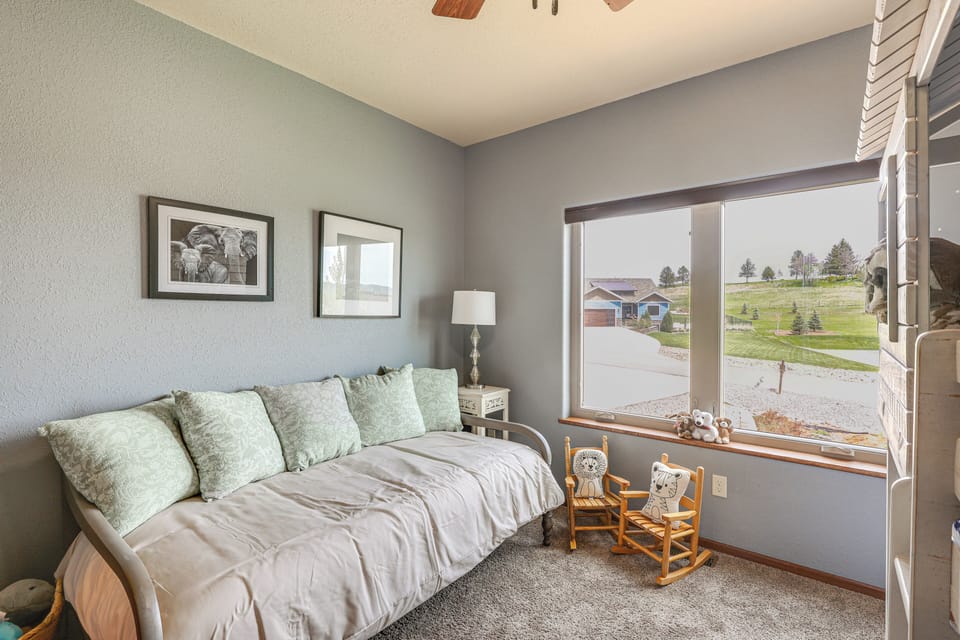 House (2 Bedrooms) | Interior