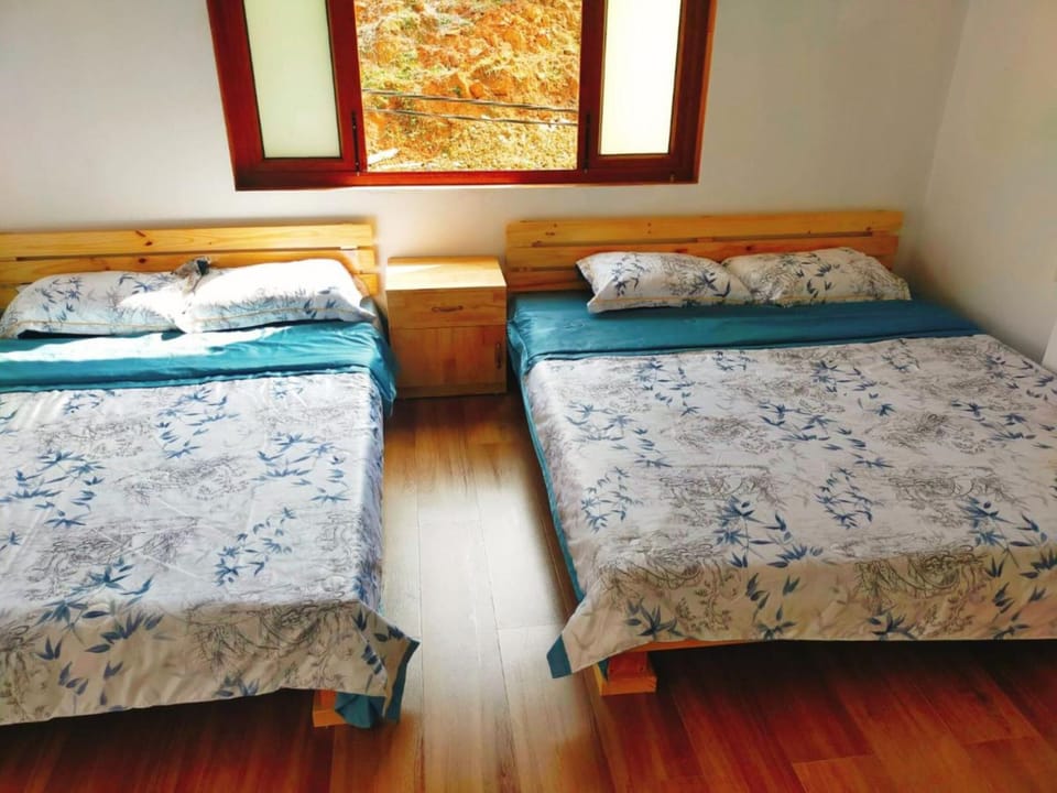 Quadruple Room | WiFi (free), bed sheets
