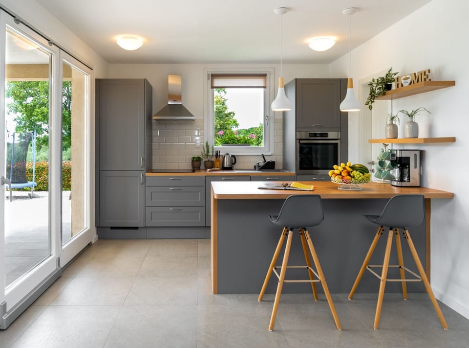 House (Holiday Home Milevoj - Three Bedroom ) | Dining room