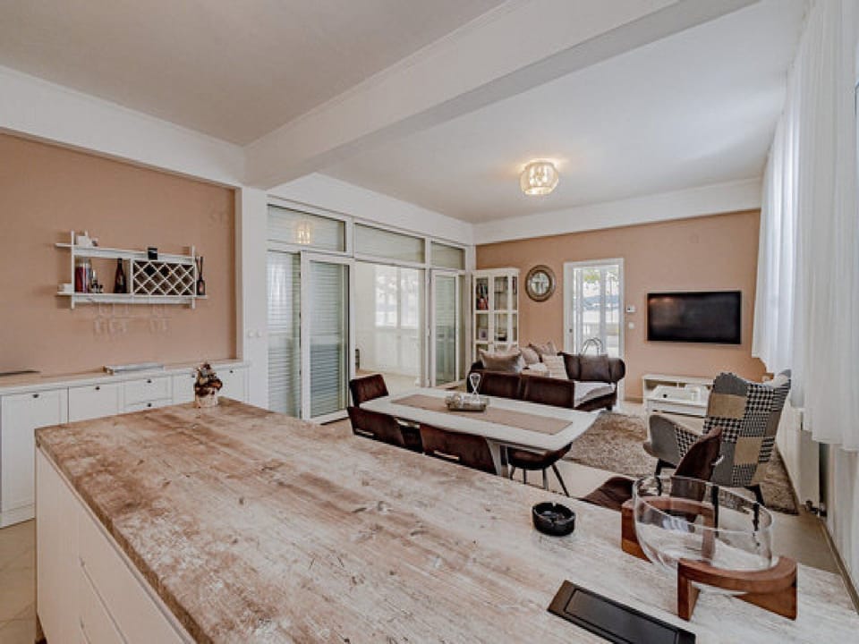 Villa (Villa Ponar - Two Bedroom Villa with ) | Living room | 32-inch flat-screen TV with cable channels