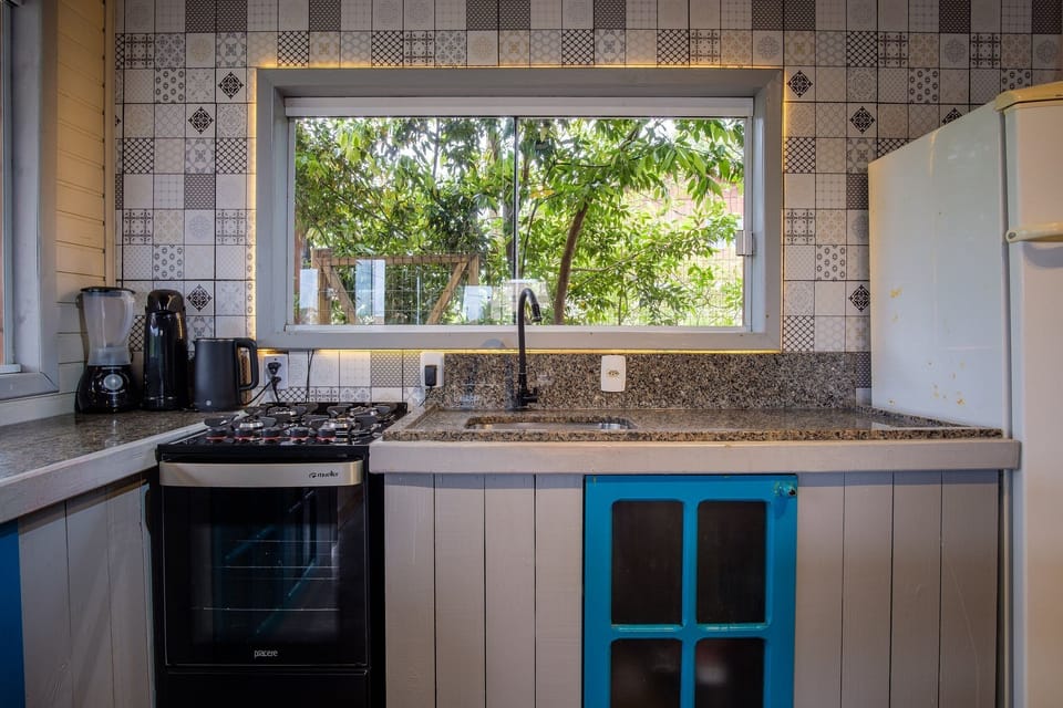 Premium House | Private kitchen | Dining table