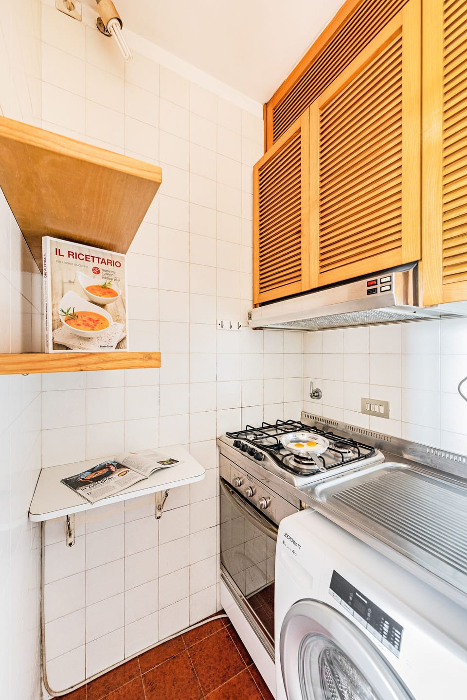 Apartment | Private kitchen | Fridge, microwave, oven, espresso maker