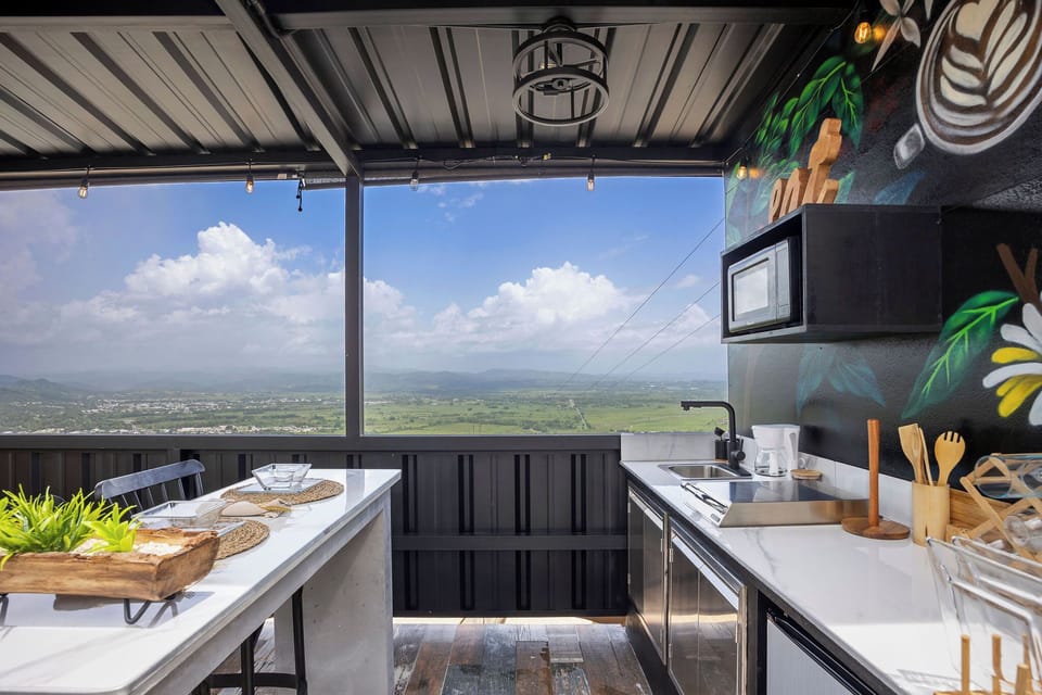 Moon Igloo suite| Private & Heated pool | Private kitchen
