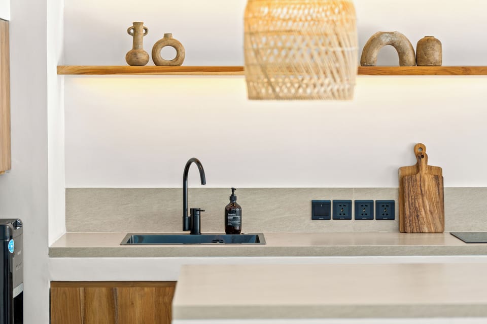 Deluxe Villa, Non Smoking, Patio | Private kitchen