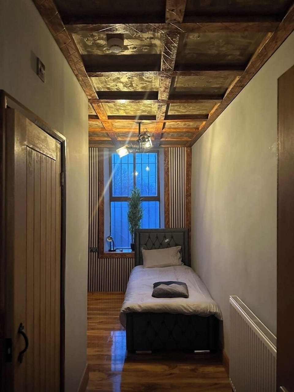Basic Room | Bed sheets