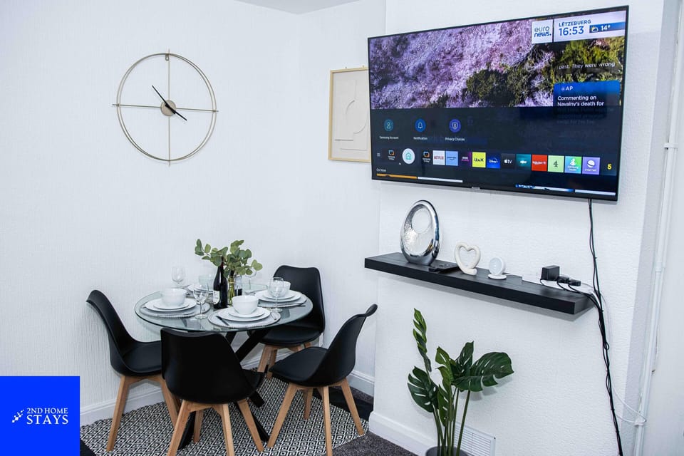 House | Dining