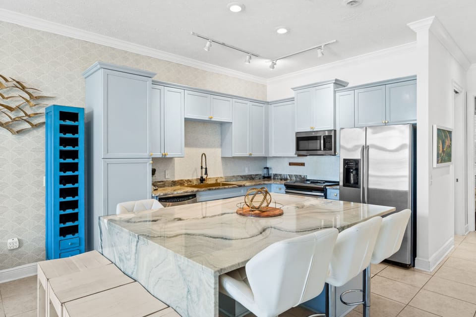 House, Partial Sea View | Private kitchen | Coffee/tea maker, full-size fridge, microwave, oven