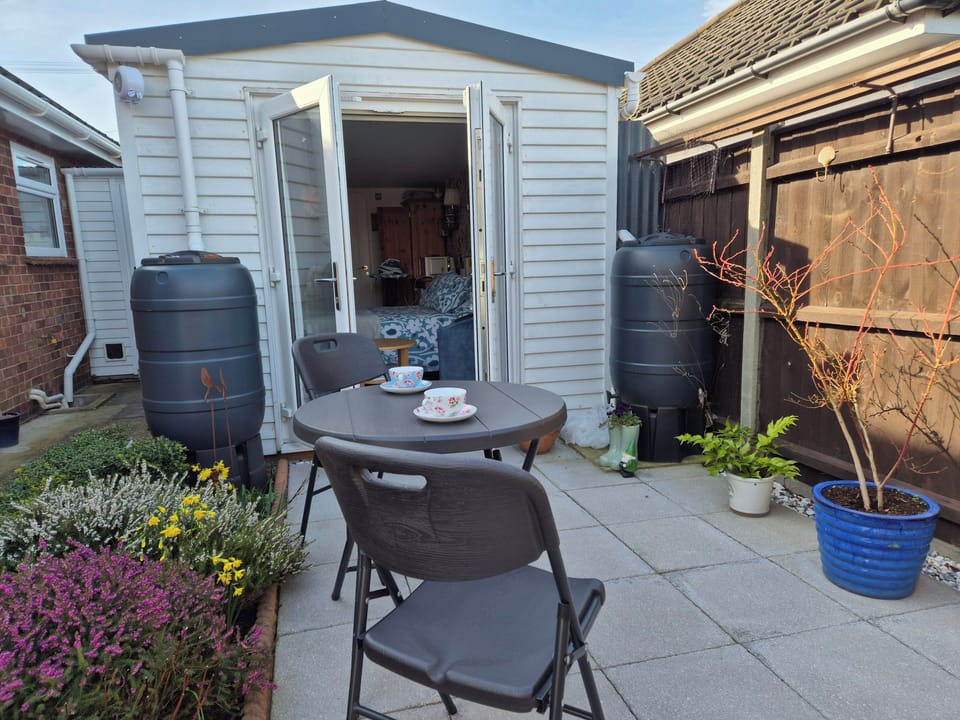Studio | Outdoor dining