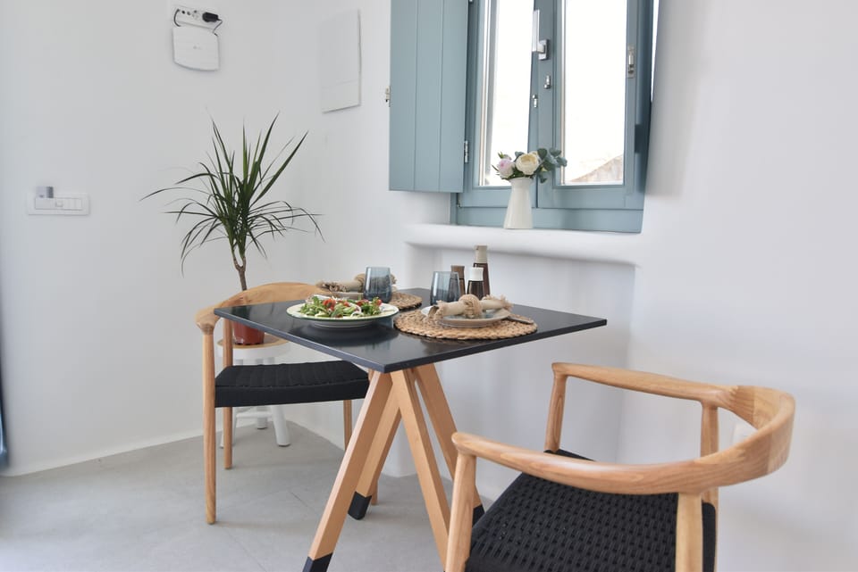 House, Sea View | Dining room
