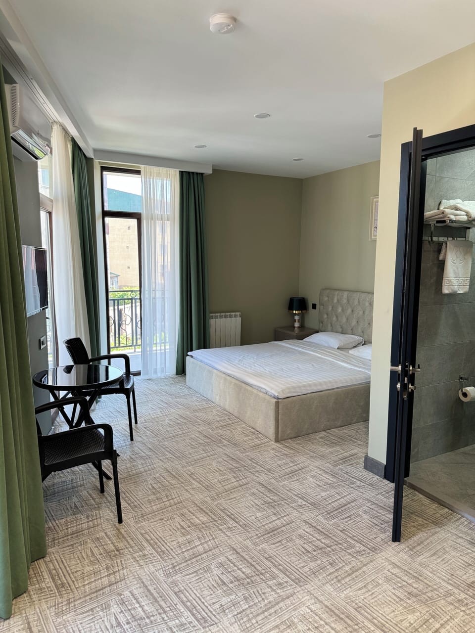 Comfort Double Room, City View | Minibar, desk, soundproofing, free WiFi