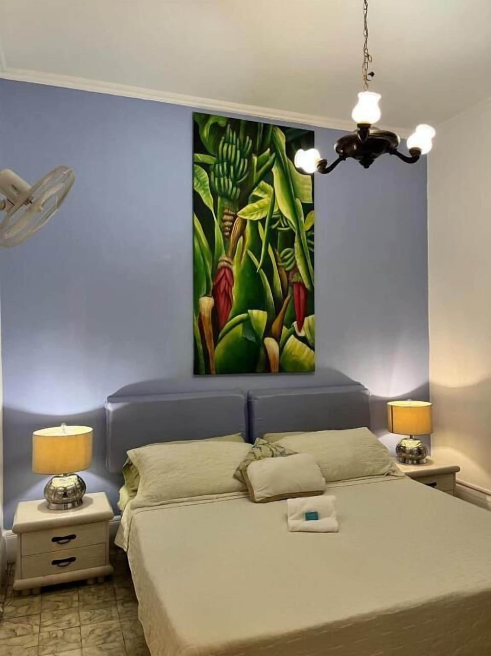 Deluxe Private Room | WiFi (free), bed sheets