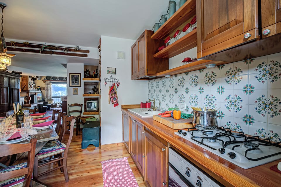 Standard House, Multiple Bedrooms (Grangia Sunset View) | Private kitchen | Fridge, microwave, oven, stovetop
