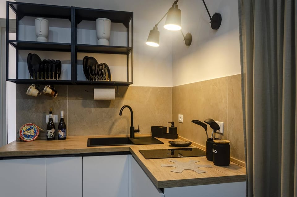 Apartment, 1 Bedroom | Private kitchen