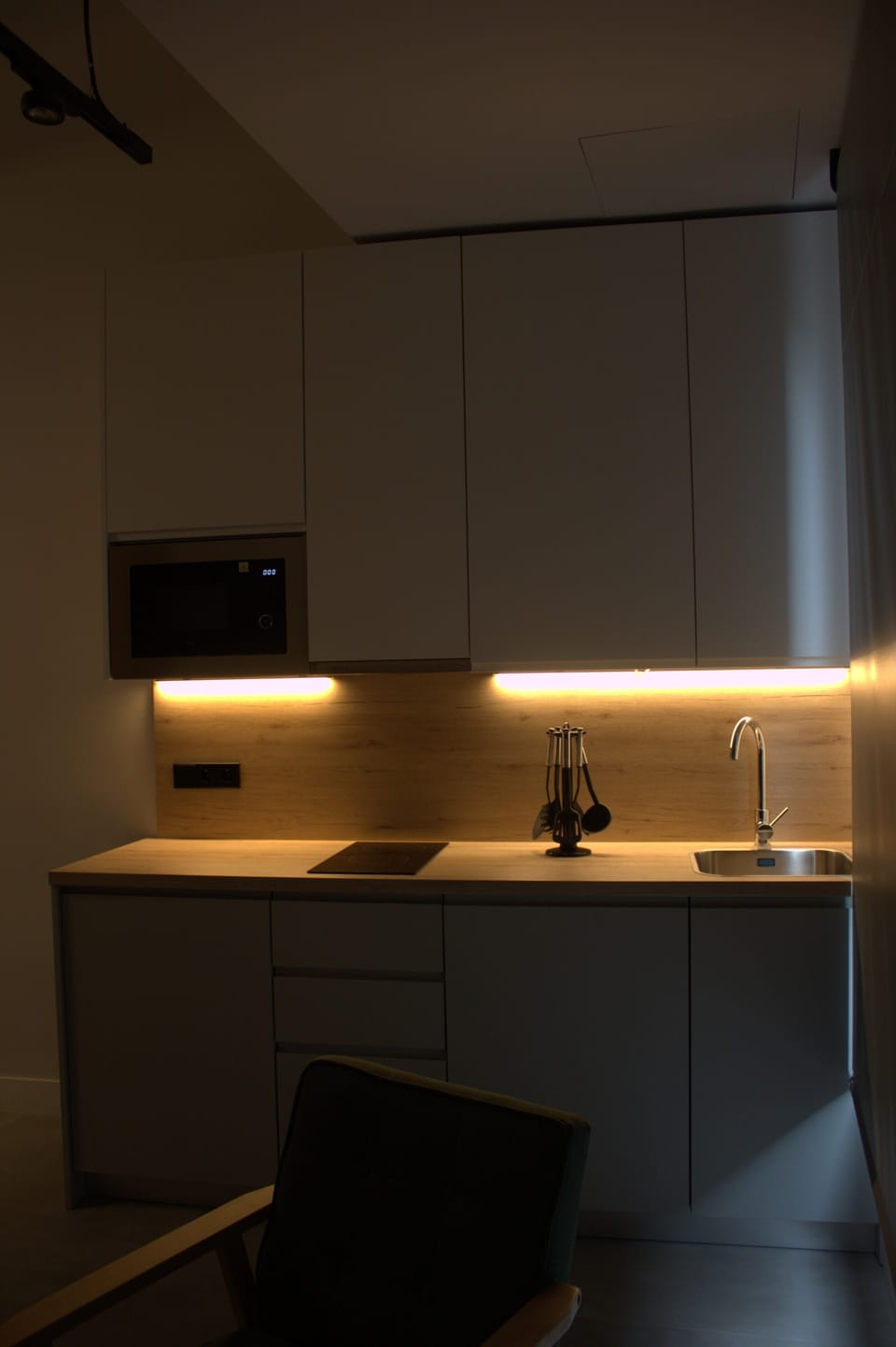 Mini-fridge, microwave, stovetop