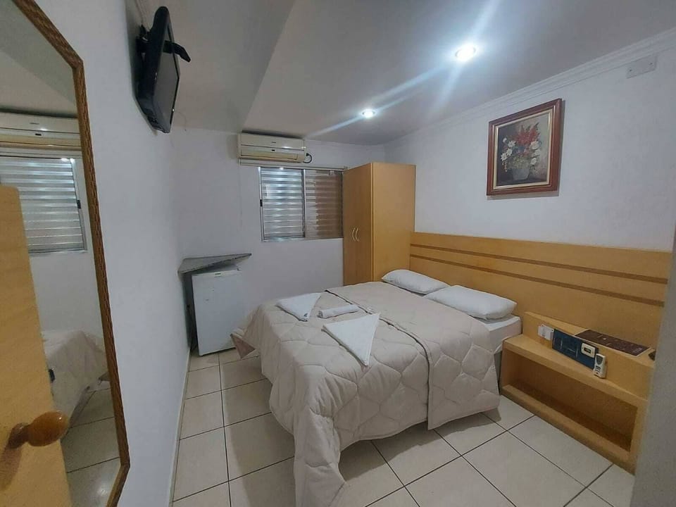 Premium Double Room | Laptop workspace, free WiFi
