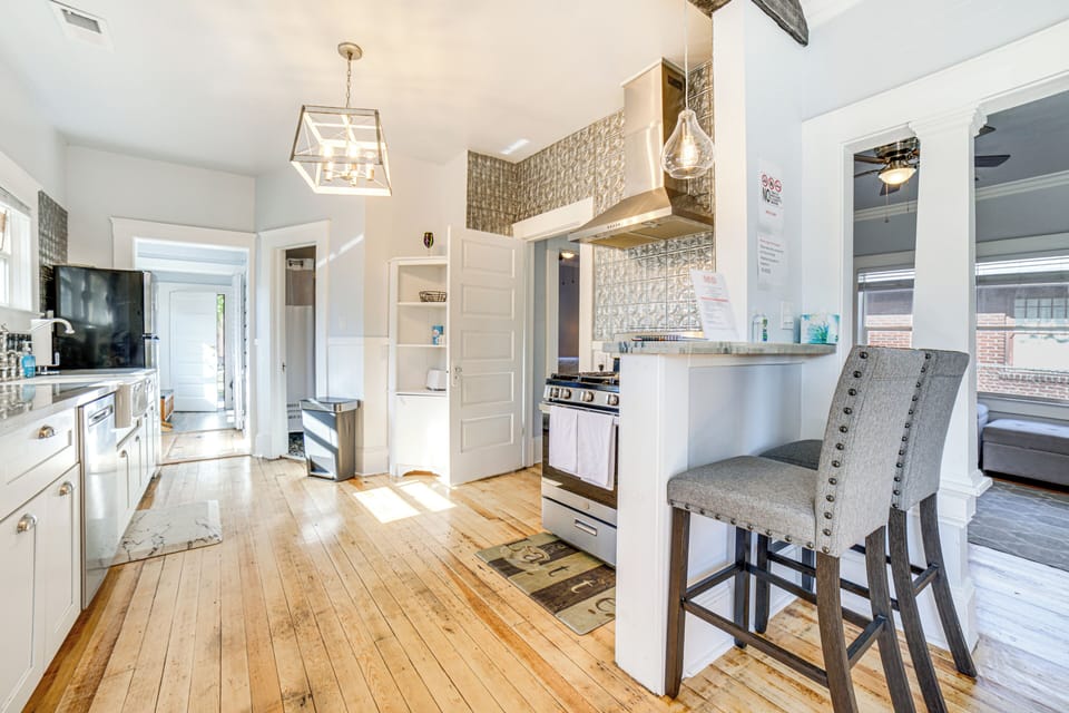 House (2 Bedrooms) | Interior