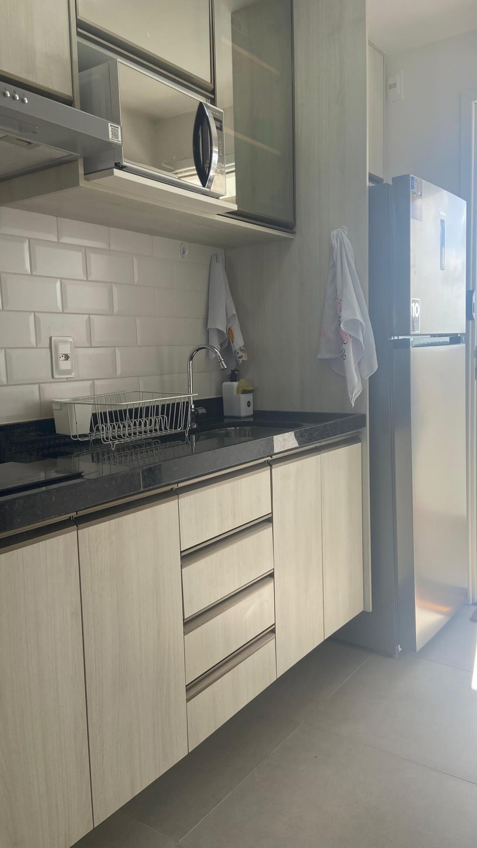 Family Studio, Sea View | Private kitchen | Fridge, microwave, stovetop, cookware/dishes/utensils