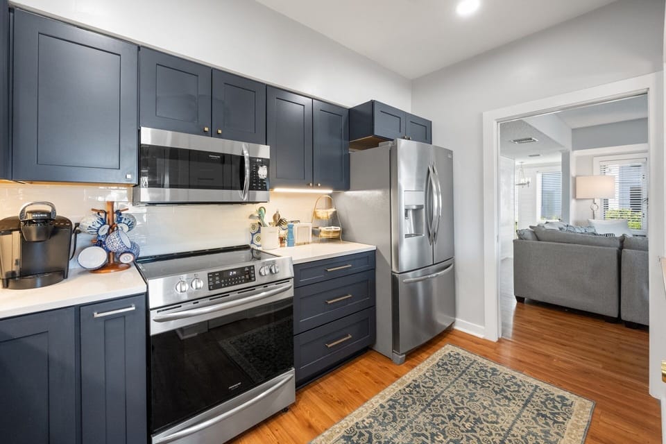 Condo, 4 Bedrooms | Private kitchen | Coffee/tea maker, fridge, toaster